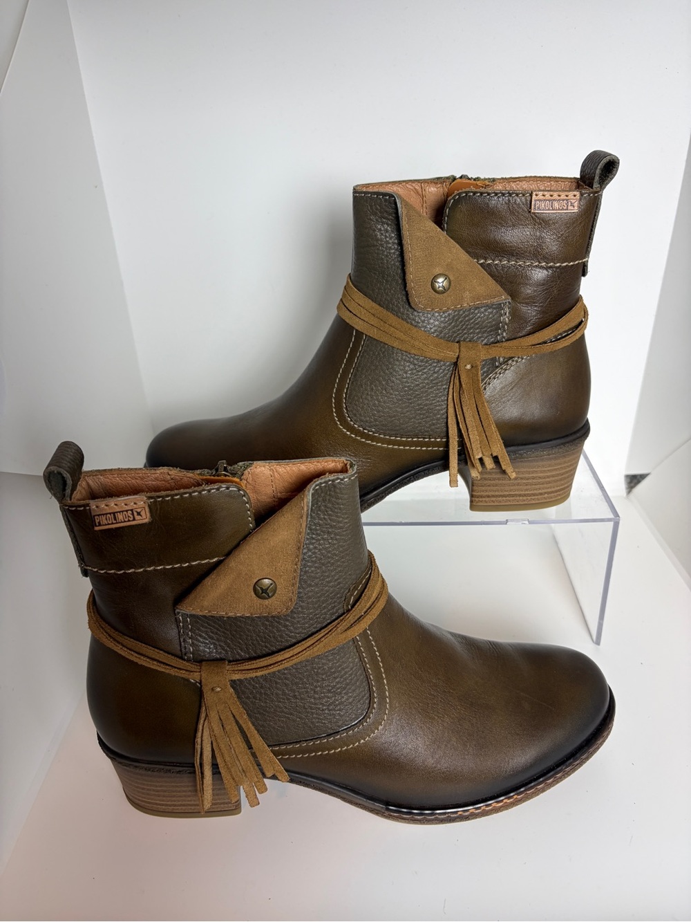 PIKOLINOS Zaragoza Leather Ankle Boots with Tassel Wrap in Moss Brown; Size 39